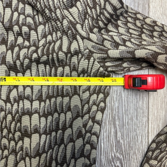 Armani Collezioni Brown and Cream Patterned Blazer - Picture 3 of 10